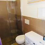 Comodo 2 Posti A 200Mt Spiaggia Bomboniera 度假居 丽都玛里尼