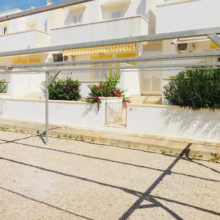 Monolocale Bomboniera Лидо-Марини